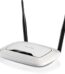 TP-LINK WIRELESS ROUTER 300MBPS WR841N